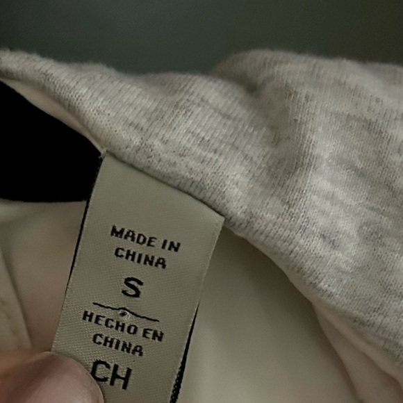 LEVI’S Faux Leather Quilted Hooded Bomber Jacket Ivory Zipper Snap Button | Sz S - Picture 4 of 14